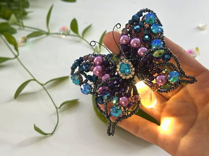 Nightfall Butterfly Suncatcher DIY Kit (Batteries Not Included)
