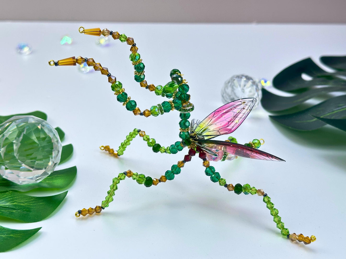 Mantis Suncatcher DIY Kit - Fun and Creative Craft Project for All Ages