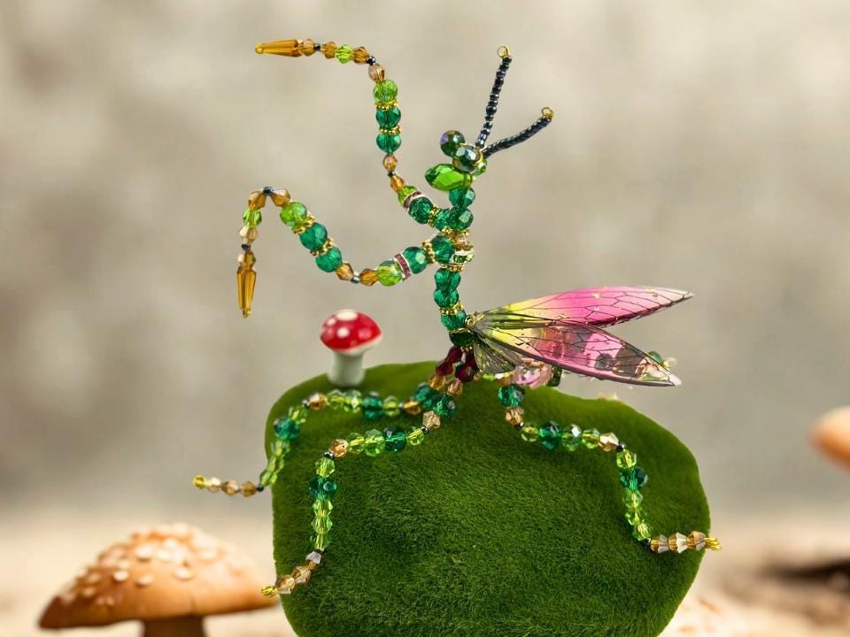 Mantis Suncatcher DIY Kit - Fun and Creative Craft Project for All Ages