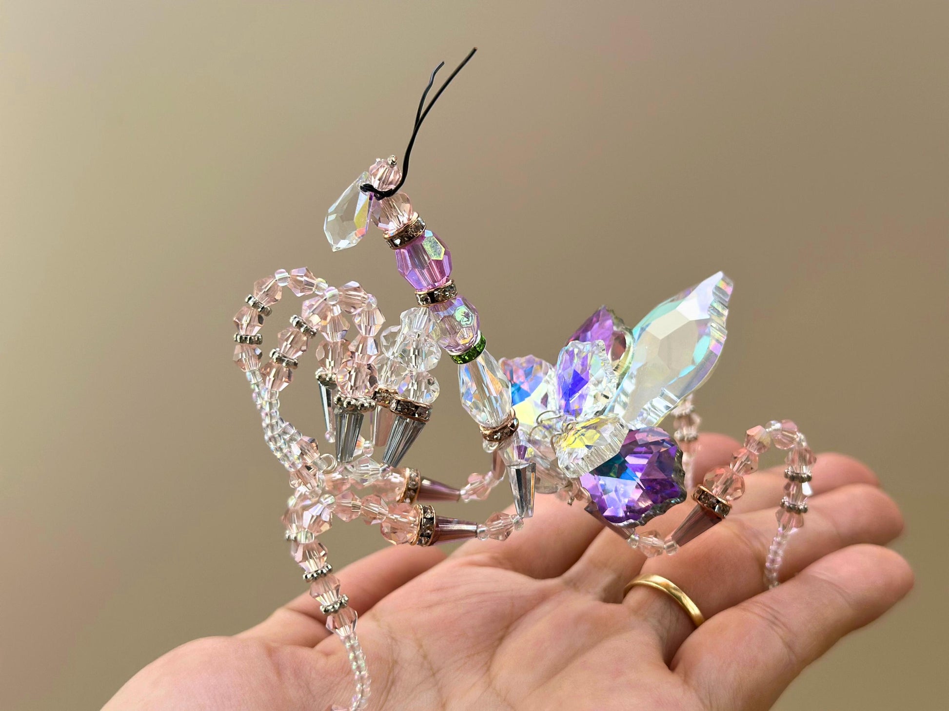 Orchid Mantis Suncatcher DIY Kit - Create Your Own Unique Insect Decor