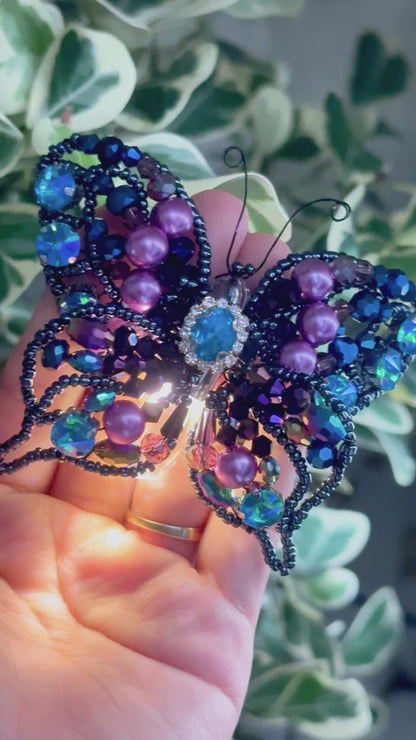 Nightfall Butterfly Suncatcher DIY Kit (Batteries Not Included)