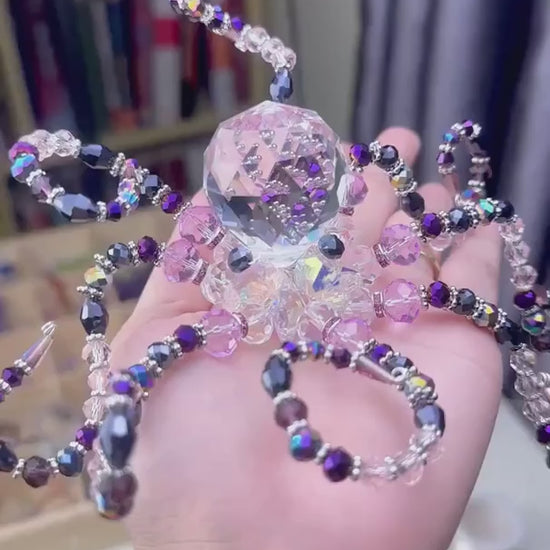 Octopus crystal suncatcher — video of the finished piece